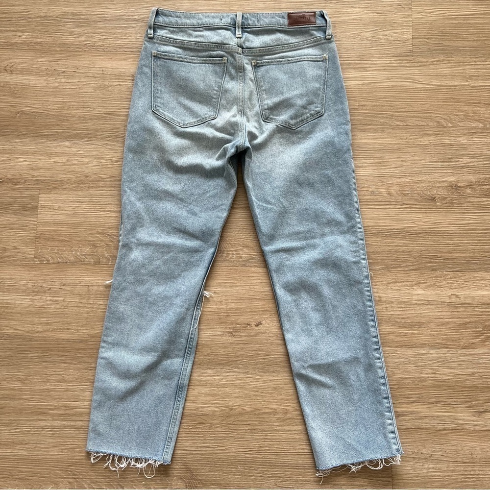 Hollister High-Rise Crop Slim Straight Jeans Distressed Light Rinse Stretch Sz 9 - Picture 5 of 10
